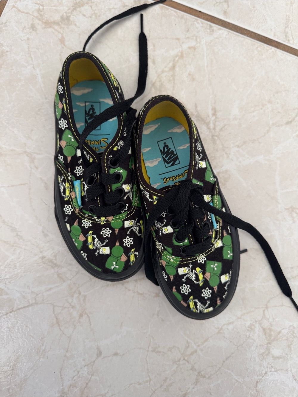 Vans Kids glow in the dark Simpson collab